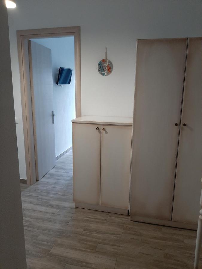 U Jacka Lägenhet Neoi Poroi Exteriör bild